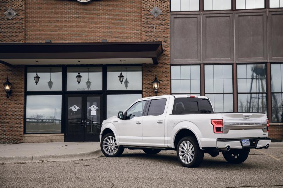  Ford F-150 Limited SuperCrew 2018 года  (фото 49 из 59)